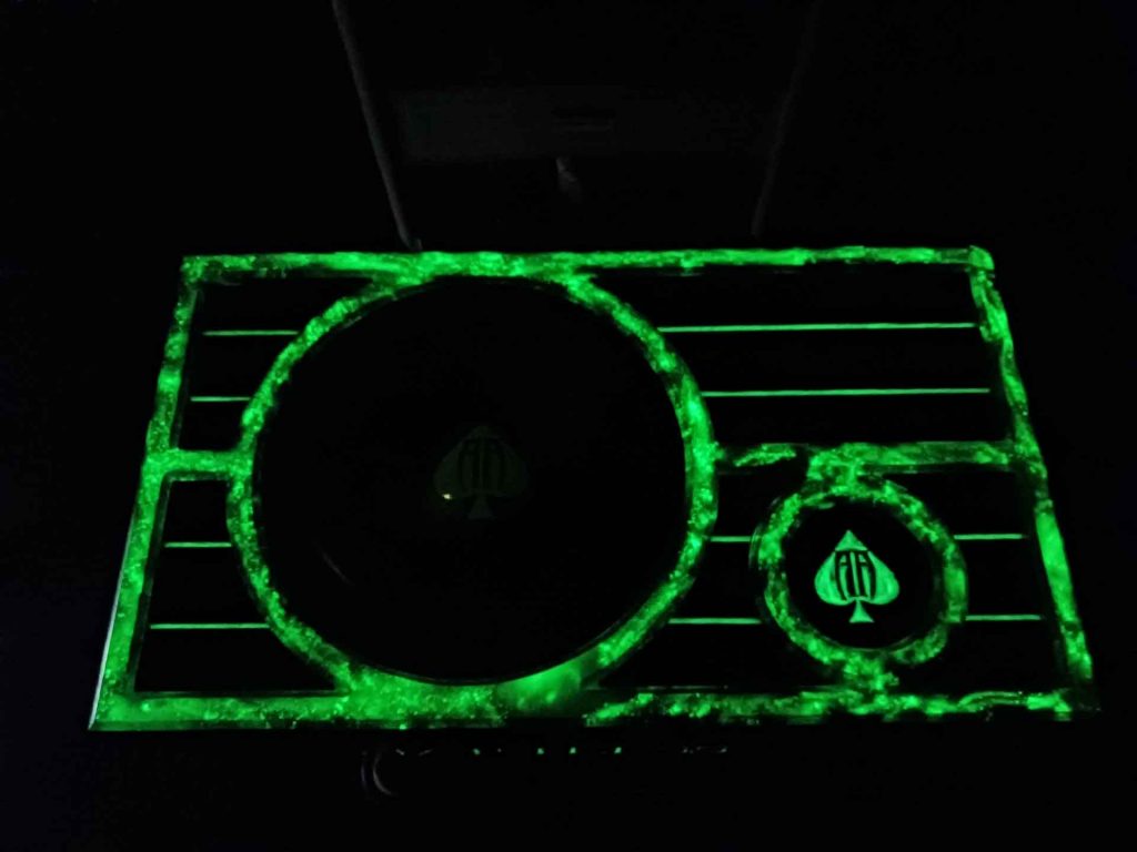 Green glow in the dark car speaker