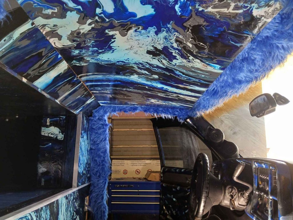 Truck with marbled blue interior